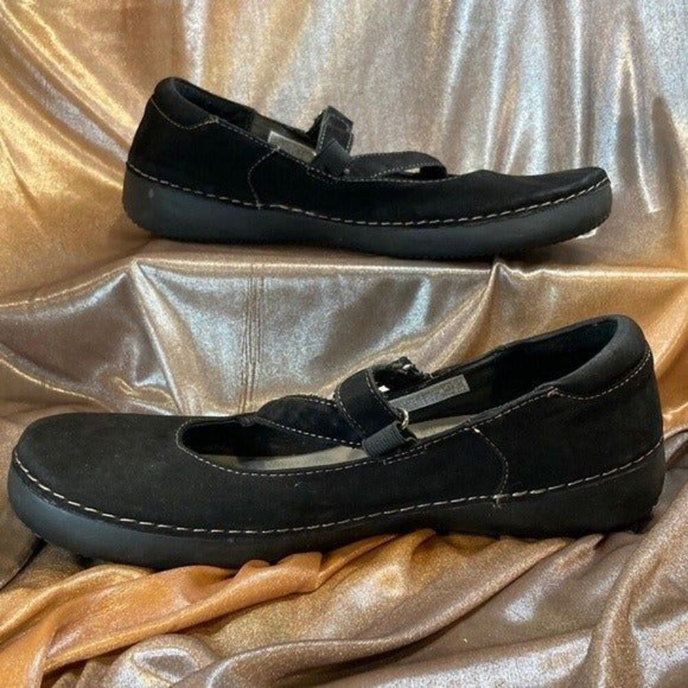 Vionic orthoheel black Mary Janes. Size 9.5. Super comfy for all day.